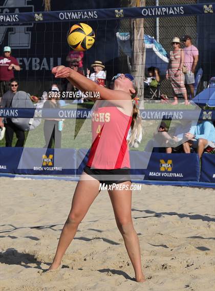 Thumbnail 2 in Cathedral Catholic vs. Torrey Pines (CIF SDS Open Division Final) photogallery.