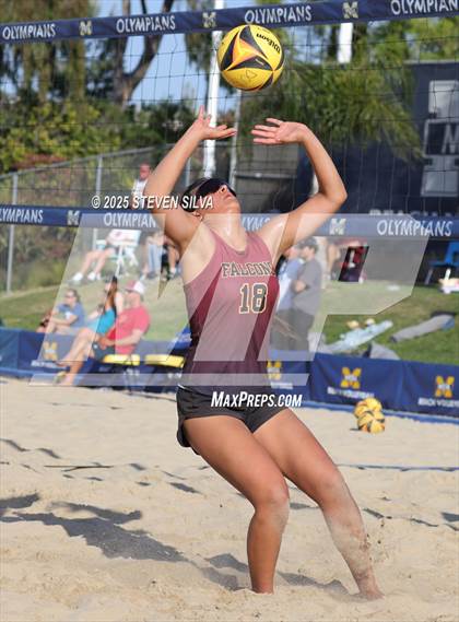 Thumbnail 3 in Cathedral Catholic vs. Torrey Pines (CIF SDS Open Division Final) photogallery.