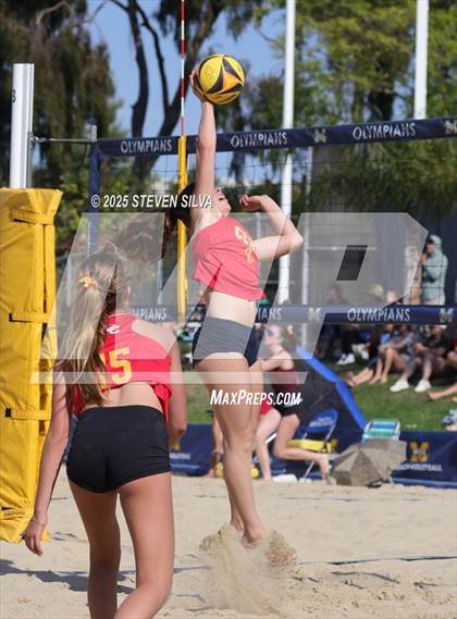 Thumbnail 3 in Cathedral Catholic vs. Torrey Pines (CIF SDS Open Division Final) photogallery.