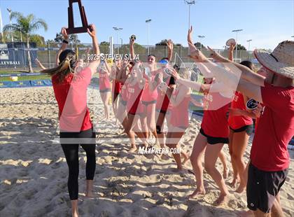 Thumbnail 2 in Cathedral Catholic vs. Torrey Pines (CIF SDS Open Division Final) photogallery.