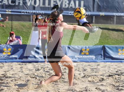 Thumbnail 1 in Cathedral Catholic vs. Torrey Pines (CIF SDS Open Division Final) photogallery.