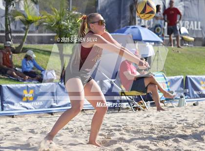 Thumbnail 3 in Cathedral Catholic vs. Torrey Pines (CIF SDS Open Division Final) photogallery.
