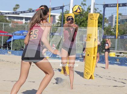 Thumbnail 1 in Cathedral Catholic vs. Torrey Pines (CIF SDS Open Division Final) photogallery.