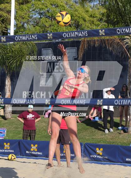 Thumbnail 1 in Cathedral Catholic vs. Torrey Pines (CIF SDS Open Division Final) photogallery.