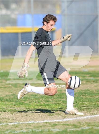 Thumbnail 3 in Villa Park vs. Redondo Union (Marina Tournament) photogallery.