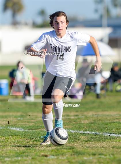 Thumbnail 3 in Villa Park vs. Redondo Union (Marina Tournament) photogallery.
