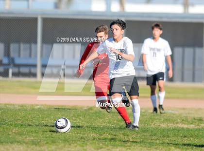 Thumbnail 3 in Villa Park vs. Redondo Union (Marina Tournament) photogallery.