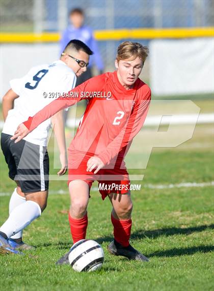 Thumbnail 1 in Villa Park vs. Redondo Union (Marina Tournament) photogallery.