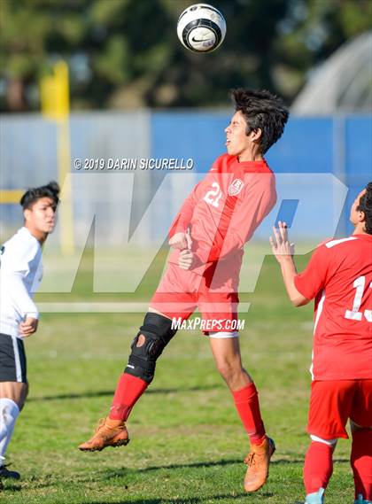 Thumbnail 1 in Villa Park vs. Redondo Union (Marina Tournament) photogallery.