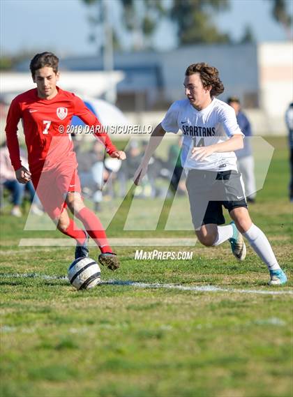 Thumbnail 3 in Villa Park vs. Redondo Union (Marina Tournament) photogallery.