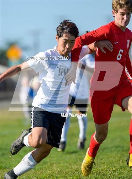 Thumbnail 3 in Villa Park vs. Redondo Union (Marina Tournament) photogallery.