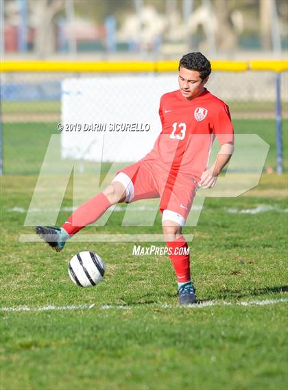 Thumbnail 2 in Villa Park vs. Redondo Union (Marina Tournament) photogallery.