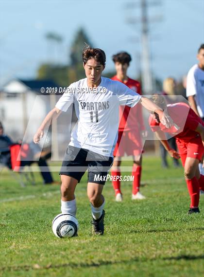 Thumbnail 3 in Villa Park vs. Redondo Union (Marina Tournament) photogallery.