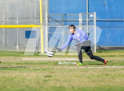Thumbnail 1 in Villa Park vs. Redondo Union (Marina Tournament) photogallery.