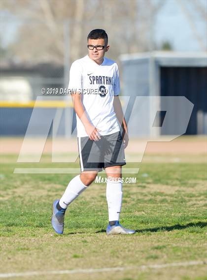 Thumbnail 3 in Villa Park vs. Redondo Union (Marina Tournament) photogallery.