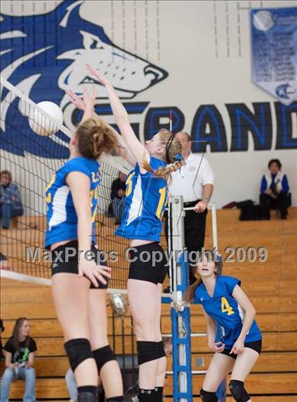 Thumbnail 2 in Rampart @ Grandview (CHSAA District 4 Playoff Semifinal) photogallery.