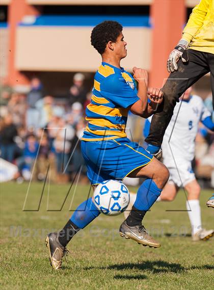 Thumbnail 2 in Lansing v Hoosick Falls (NYSPHSAA Class C Semifinal) photogallery.