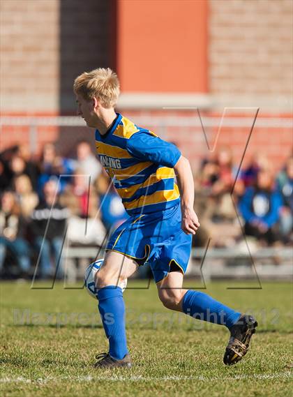 Thumbnail 2 in Lansing v Hoosick Falls (NYSPHSAA Class C Semifinal) photogallery.