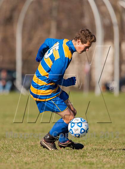 Thumbnail 1 in Lansing v Hoosick Falls (NYSPHSAA Class C Semifinal) photogallery.