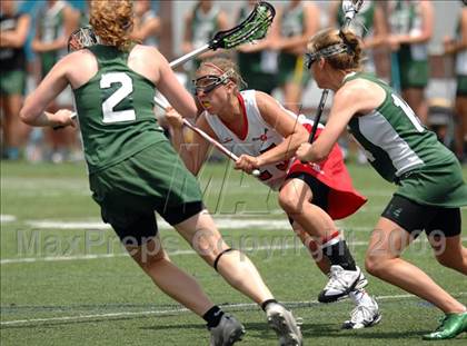 Thumbnail 3 in Farmingdale vs. Guilderland (NYSPHSAA Class A Final) photogallery.