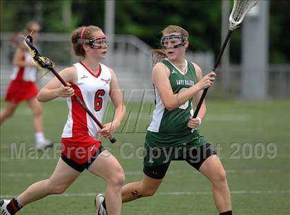 Thumbnail 3 in Farmingdale vs. Guilderland (NYSPHSAA Class A Final) photogallery.