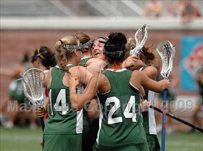 Thumbnail 2 in Farmingdale vs. Guilderland (NYSPHSAA Class A Final) photogallery.