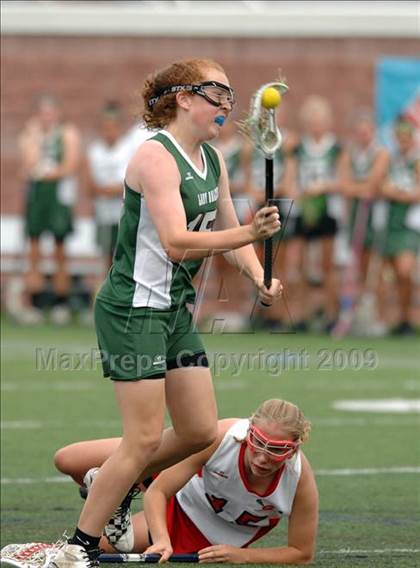 Thumbnail 3 in Farmingdale vs. Guilderland (NYSPHSAA Class A Final) photogallery.