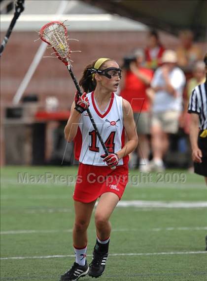 Thumbnail 2 in Farmingdale vs. Guilderland (NYSPHSAA Class A Final) photogallery.