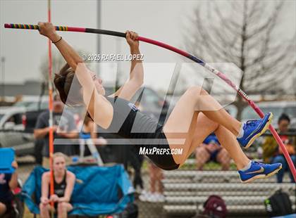 Thumbnail 1 in CCISD Ruben C Jordan Relays (Pole Vault) photogallery.