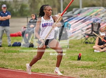 Thumbnail 1 in CCISD Ruben C Jordan Relays (Pole Vault) photogallery.