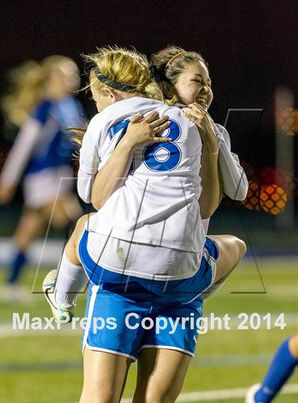 Thumbnail 3 in Santa Teresa vs. Santa Clara (CIF CCS D1 Semifinal) photogallery.