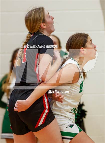 Thumbnail 2 in Duchesne @ Skutt Catholic photogallery.