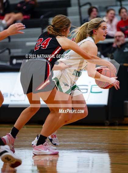 Thumbnail 2 in Duchesne @ Skutt Catholic photogallery.