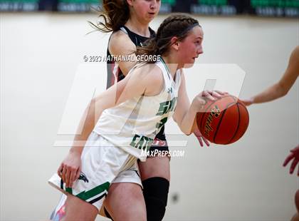 Thumbnail 2 in Duchesne @ Skutt Catholic photogallery.