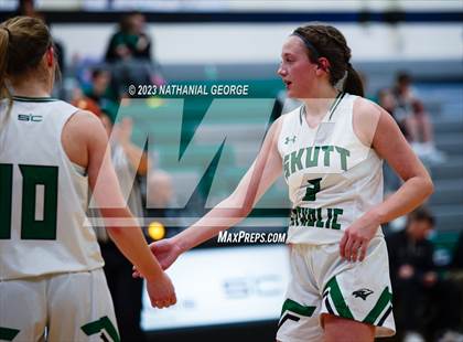 Thumbnail 3 in Duchesne @ Skutt Catholic photogallery.