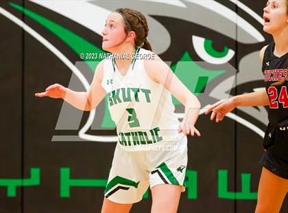 Thumbnail 3 in Duchesne @ Skutt Catholic photogallery.