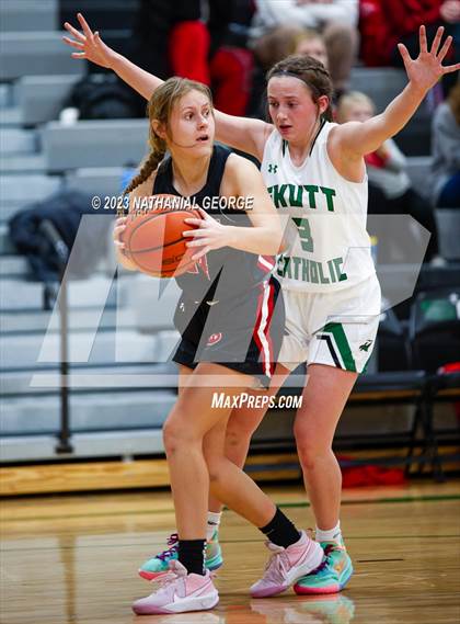 Thumbnail 3 in Duchesne @ Skutt Catholic photogallery.