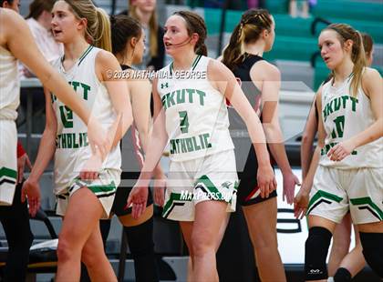Thumbnail 1 in Duchesne @ Skutt Catholic photogallery.