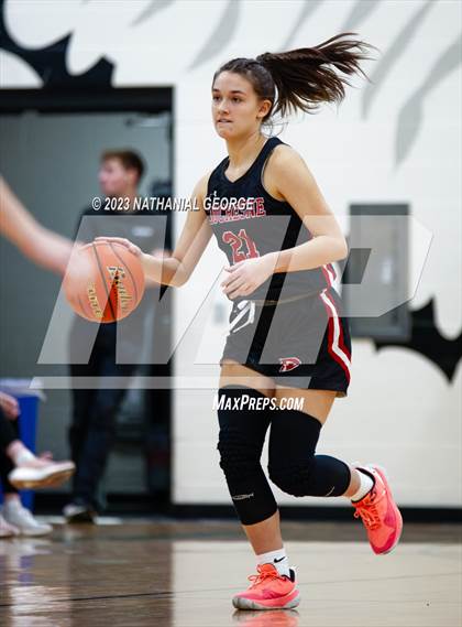 Thumbnail 3 in Duchesne @ Skutt Catholic photogallery.