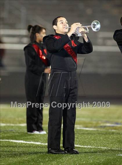 Thumbnail 2 in Mexia vs. Carthage (Texas 3A Region III Area Playoffs) photogallery.