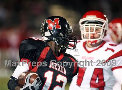 Thumbnail 1 in Mexia vs. Carthage (Texas 3A Region III Area Playoffs) photogallery.