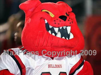 Thumbnail 2 in Mexia vs. Carthage (Texas 3A Region III Area Playoffs) photogallery.