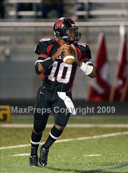 Thumbnail 2 in Mexia vs. Carthage (Texas 3A Region III Area Playoffs) photogallery.