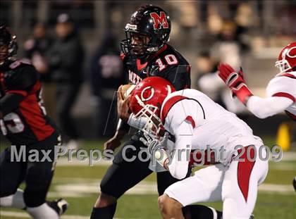 Thumbnail 1 in Mexia vs. Carthage (Texas 3A Region III Area Playoffs) photogallery.