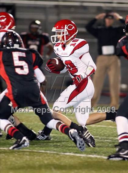 Thumbnail 2 in Mexia vs. Carthage (Texas 3A Region III Area Playoffs) photogallery.