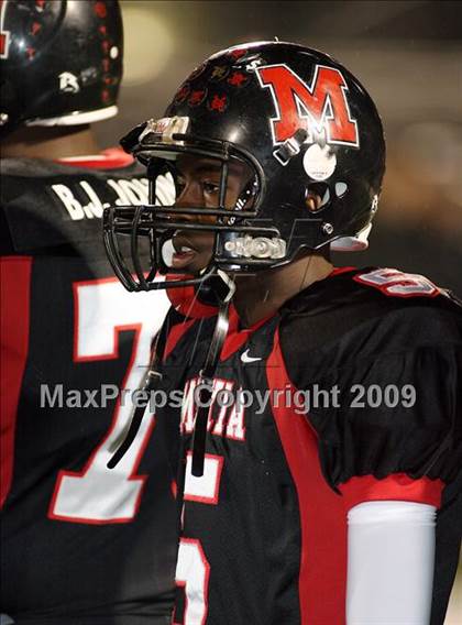 Thumbnail 2 in Mexia vs. Carthage (Texas 3A Region III Area Playoffs) photogallery.