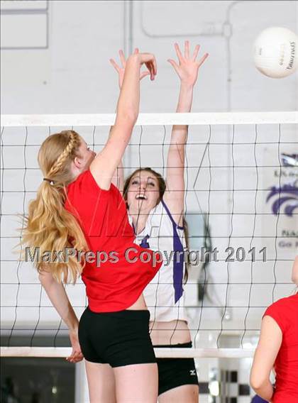 Thumbnail 1 in Chico @ Shasta photogallery.