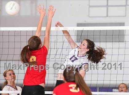 Thumbnail 1 in Chico @ Shasta photogallery.