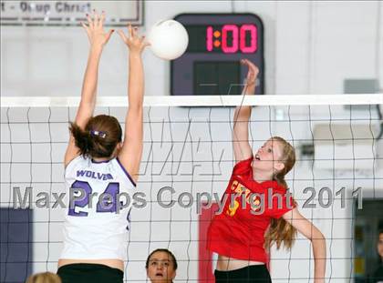 Thumbnail 2 in Chico @ Shasta photogallery.