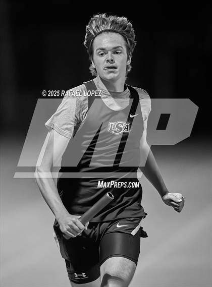 Thumbnail 3 in Eagle No Tax Relays (4x400M) photogallery.